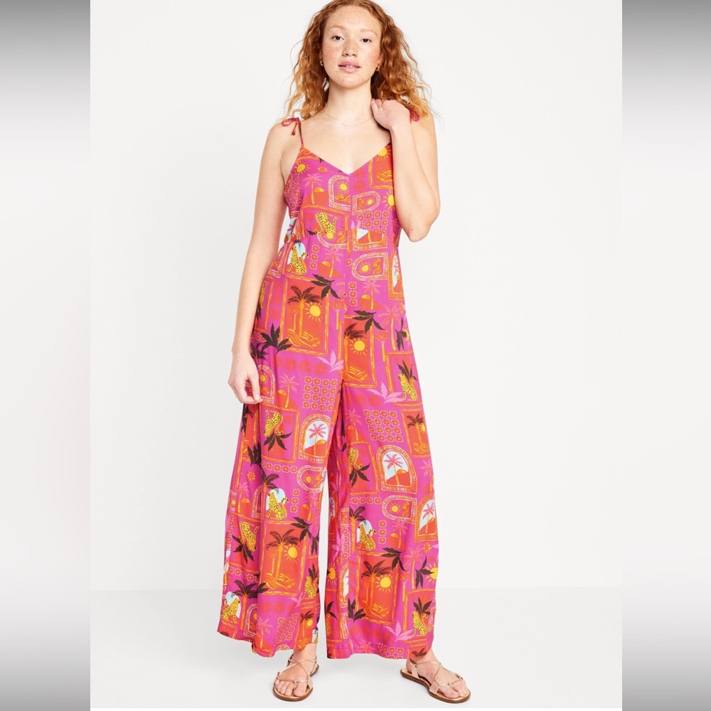 Sleeveless Wide-Leg Jumpsuit size M